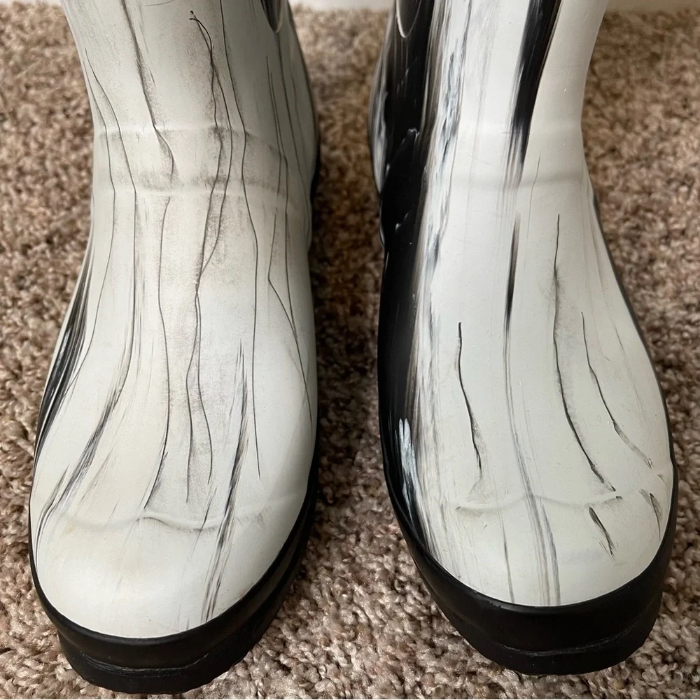 Hunter Limited Edition Original Nightfall Black/White Tall Rain Boots Size 9 - Picture 3 of 10